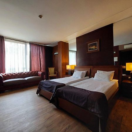 Hotel City Pleven Exteriér fotografie